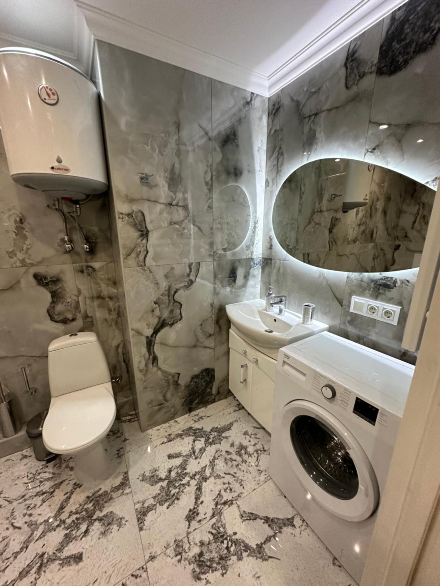 Flat 24 On Lesi Ukrainki 12 With 1 Bedroom Kiev Exterior foto