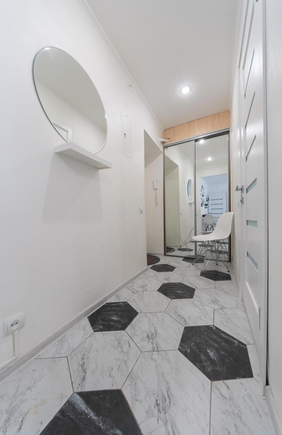 Flat 24 On Lesi Ukrainki 12 With 1 Bedroom Kiev Exterior foto