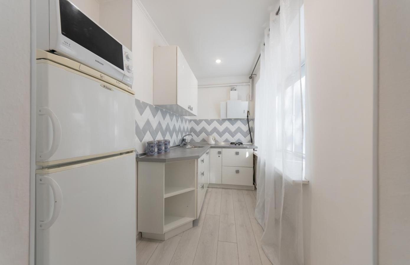 Flat 24 On Lesi Ukrainki 12 With 1 Bedroom Kiev Exterior foto